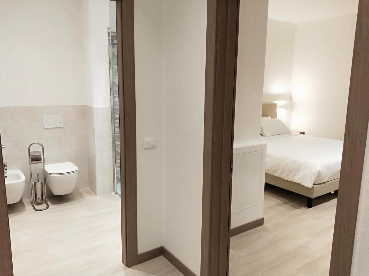 Via Poma Apartments&Rooms Verona Eksteriør bilde