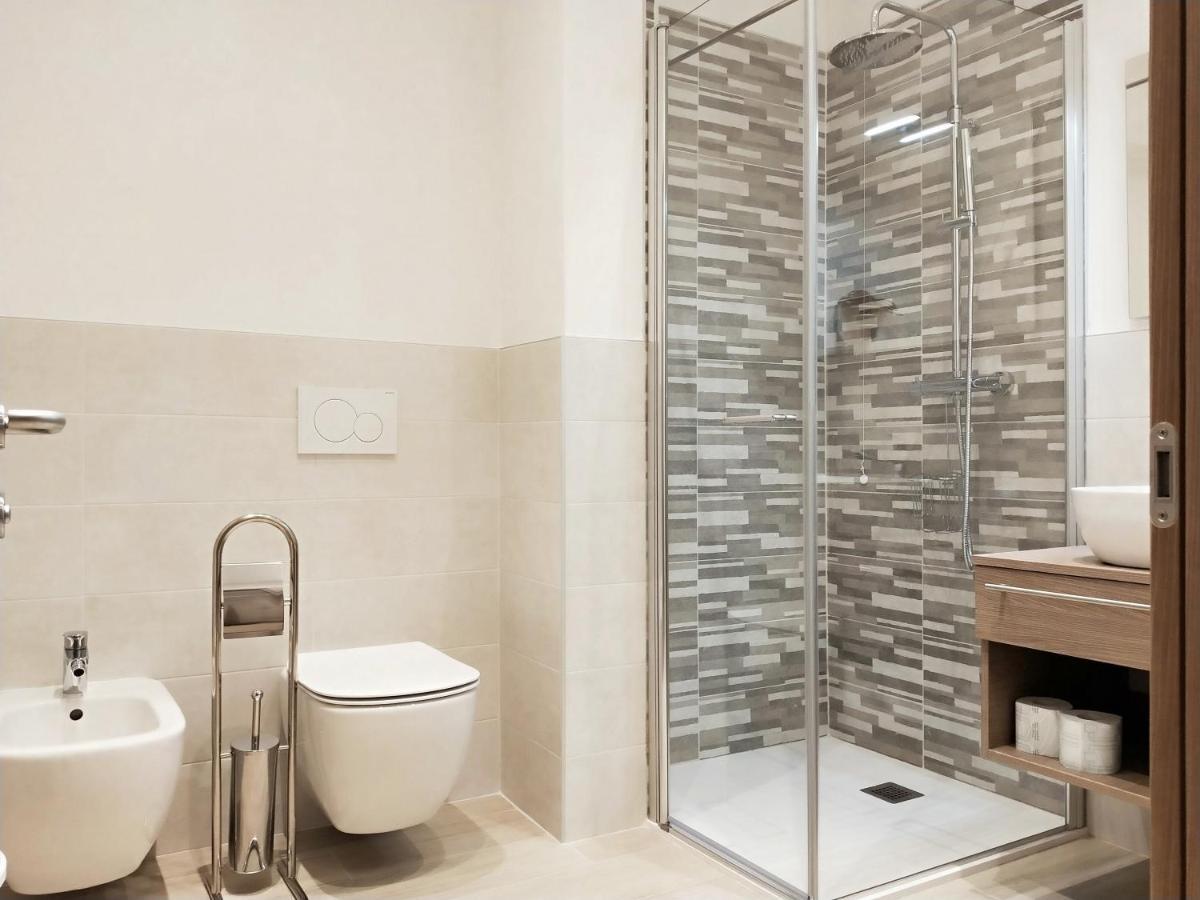 Via Poma Apartments&Rooms Verona Eksteriør bilde