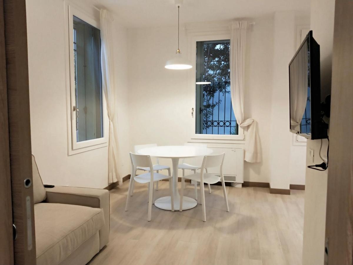 Via Poma Apartments&Rooms Verona Eksteriør bilde