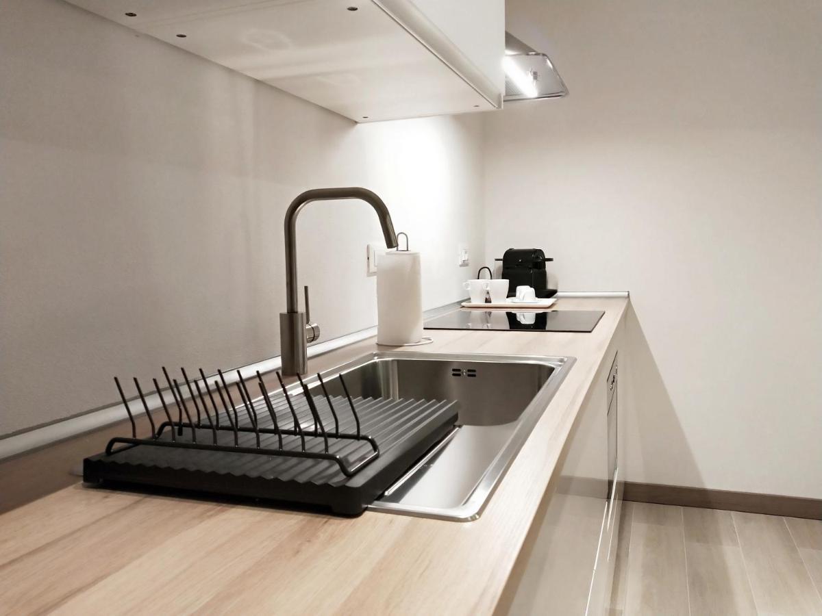 Via Poma Apartments&Rooms Verona Eksteriør bilde