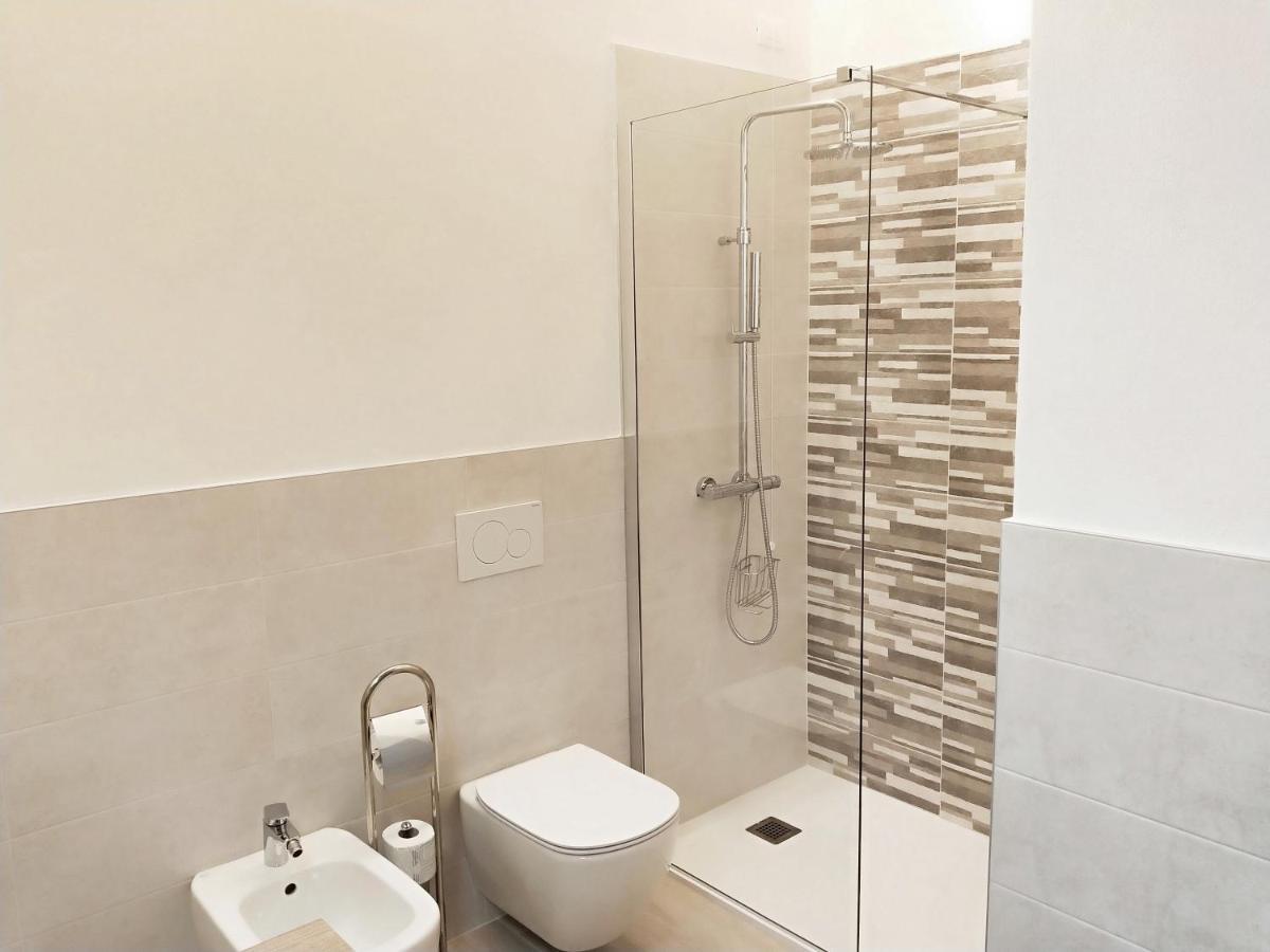 Via Poma Apartments&Rooms Verona Eksteriør bilde