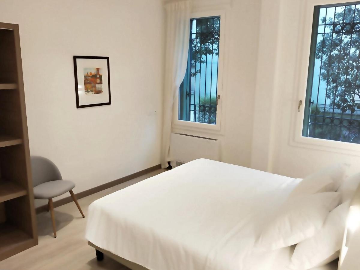 Via Poma Apartments&Rooms Verona Eksteriør bilde