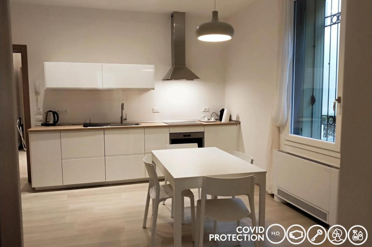 Via Poma Apartments&Rooms Verona Eksteriør bilde