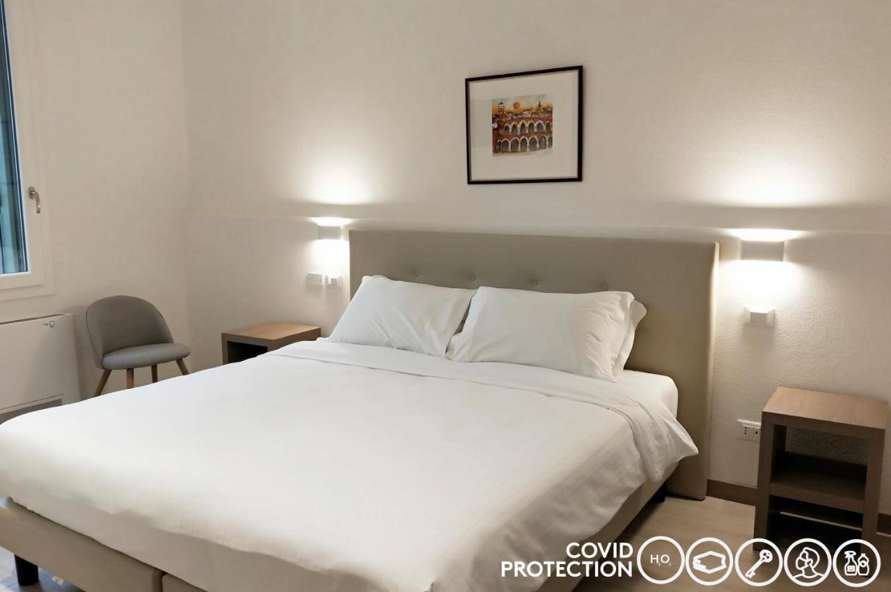 Via Poma Apartments&Rooms Verona Eksteriør bilde